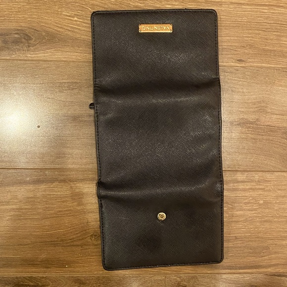 Vintage Valentino Black Wallet - Picture 2 of 8